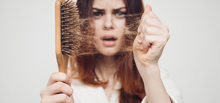 Saç Dökülmesine Yönelik Tedavi Yöntemleri ve Sebepleri